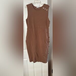 Elegant Brown Sleeveless Dress